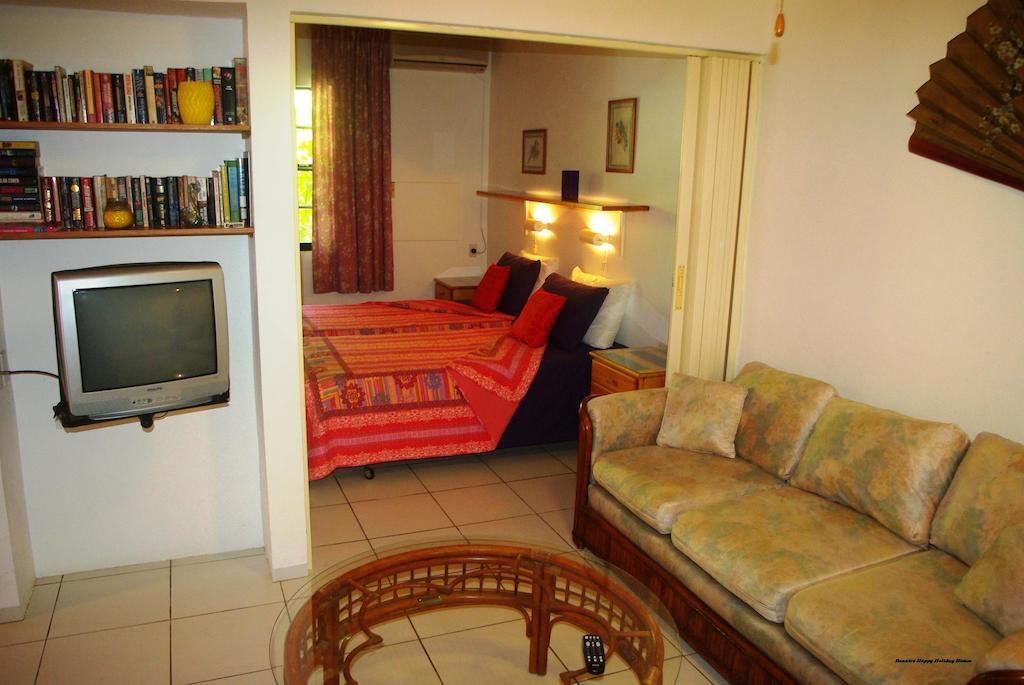Happy Holiday Homes Kralendijk  Room photo